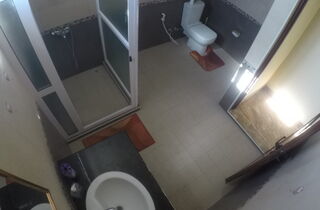Kite House 2° floor - kite house bathroom la gaulette mauritius.JPG
